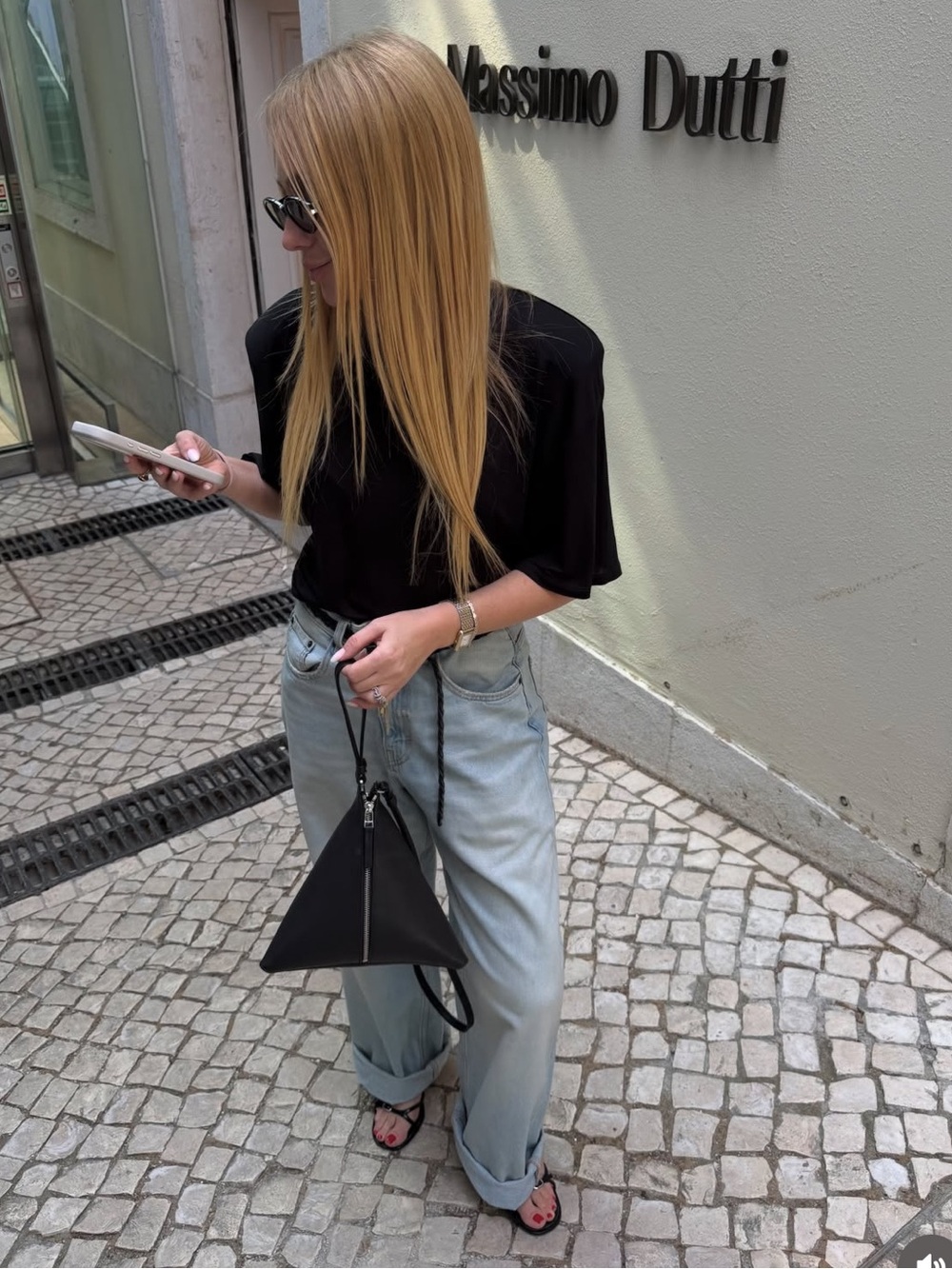 ZARA FLOWY SHOULDER PAD T-SHIRT